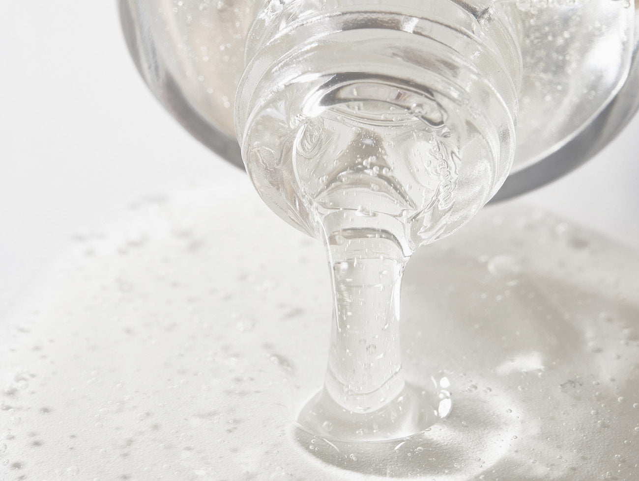 image mood water free niacinamide galactomyces serum flowing out of bottle